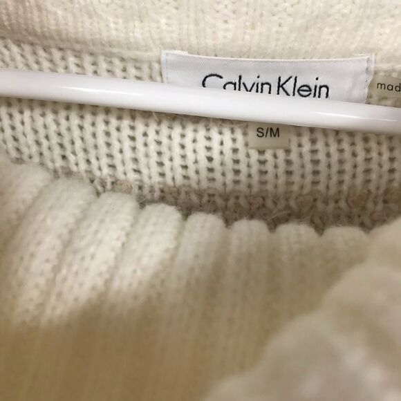 Calvin Klein Chunky Cowl Neck Warm Sweater - Picture 8 of 8